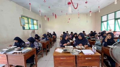 Program MBG Berjalan Dua Bulan, Kepsek SMPN 40 Makassar: Ringankan Beban Orang Tua Siswa