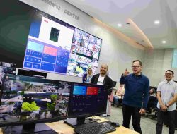 Kunjungi Command Center, Wamendagri Puji Inovasi Pak Wali dan Kadis Kominfo Makassar