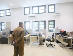 Wali Kota Munafri Sidak Pelayanan di Balai Kota, Temukan Ruangan Tanpa Pegawai