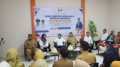 Perkuat Pemberantasan TBC, Munafri Dampingi Wamenkes RI Tinjau Inovasi Hantu Mesra di Makassar