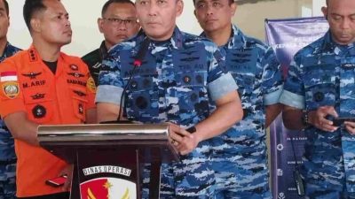 TNI AU Turunkan Empat Alutsista dalam Operasi Pencarian Korban Pesawat ATR 42-500