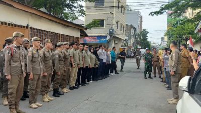 Selama Puluhan Tahun Dikuasai, 15 PKL Kecamatan Wajo di Tertibkan Secara Persuasif