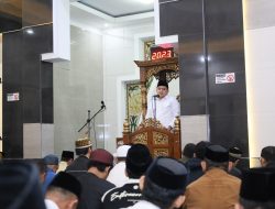 Tarawih Bersama Warga di Rappocini, Munafri Ajak Warga Wujudkan Impactful Governance