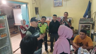 Plt Camat Wajo Tegur Pengelola Warkop dan Imbau Warga Jaga Ketertiban di Jalan Raya