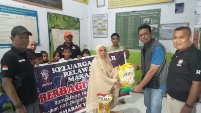 Berbagi di Minggu Kedua Ramadan, Relawan 76 Salurkan Sembako di Dua Panti Asuhan