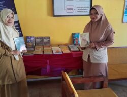 SATUPENA Sulawesi Selatan Donasikan 50 Judul Buku kepada SMA Muhammadiyah Malino