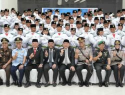 Andi Suharmika Hadiri Pengukuhan 70 Paskibraka Kota Makassar untuk Upacara HUT RI ke-81