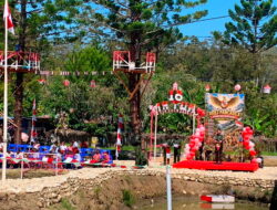 Peringati HUT RI ke-81di Kampung Merah Putih, “O Sili Pancasila Gairahkan Masyarakat Papua Menuju Indonesia Emas”